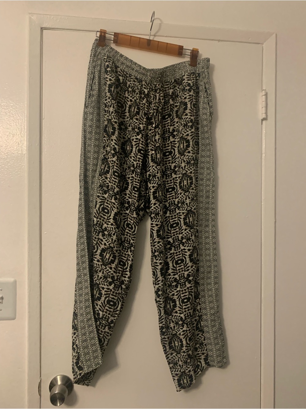 Black and Cream Printed Harem Pants